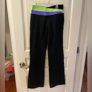 Lululemon Black Yoga Pants with Green and Purple Waistband Size 8